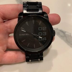 Diesel Analog DZ1371 Black Wrist Watch for Men